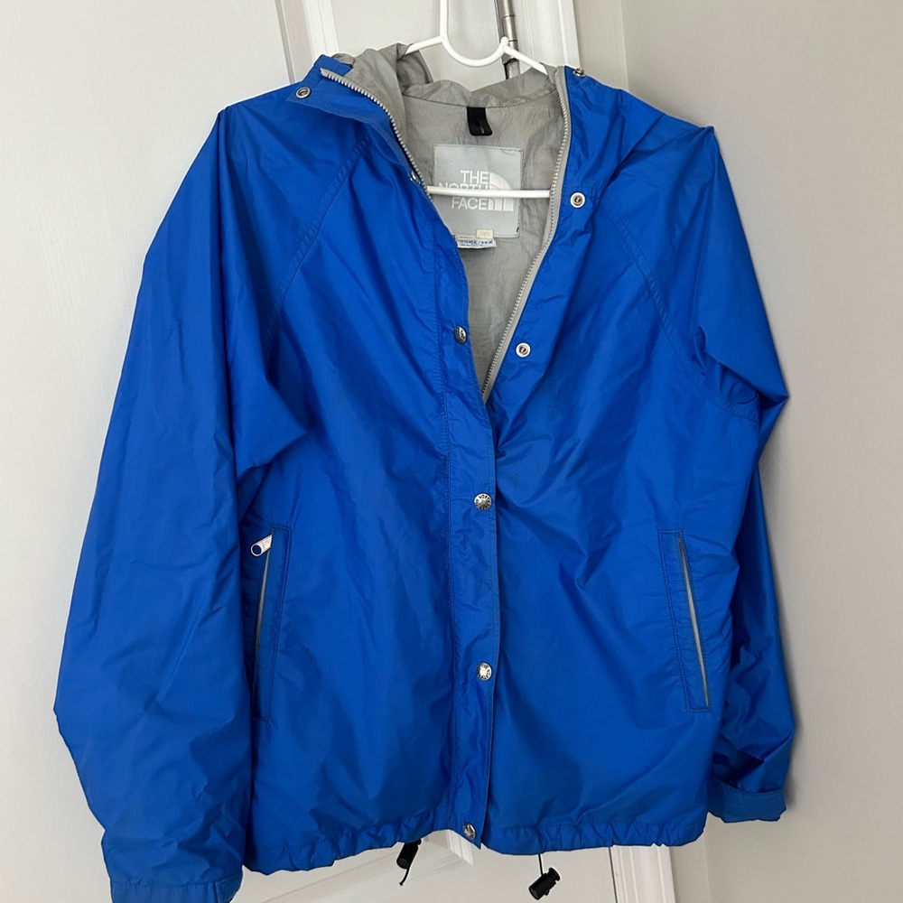 Vintage 1990’s The North Face Women’s GORE-TEX Windbreaker